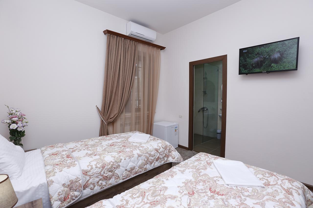 The Yard Hotel Yerevan Ngoại thất bức ảnh