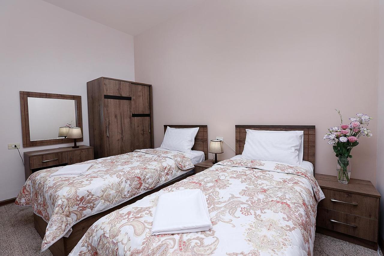 The Yard Hotel Yerevan Ngoại thất bức ảnh