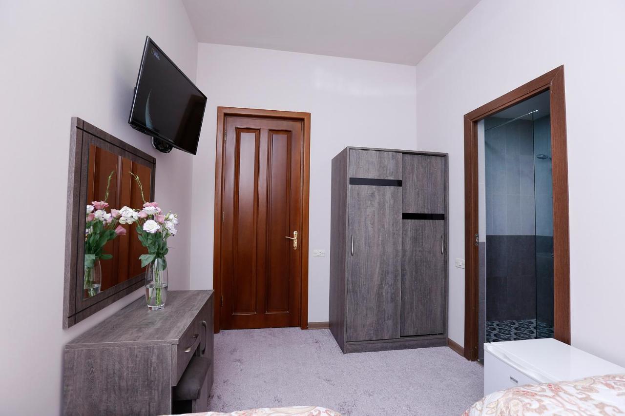The Yard Hotel Yerevan Ngoại thất bức ảnh